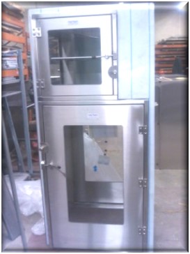 Floor-mounted stainless steel trolley transfer hatch